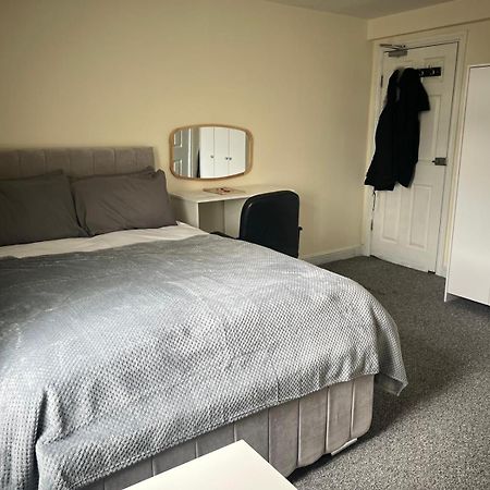 ホテル Studio Flat 7 With Private Shower & Wc ノッティンガム エクステリア 写真