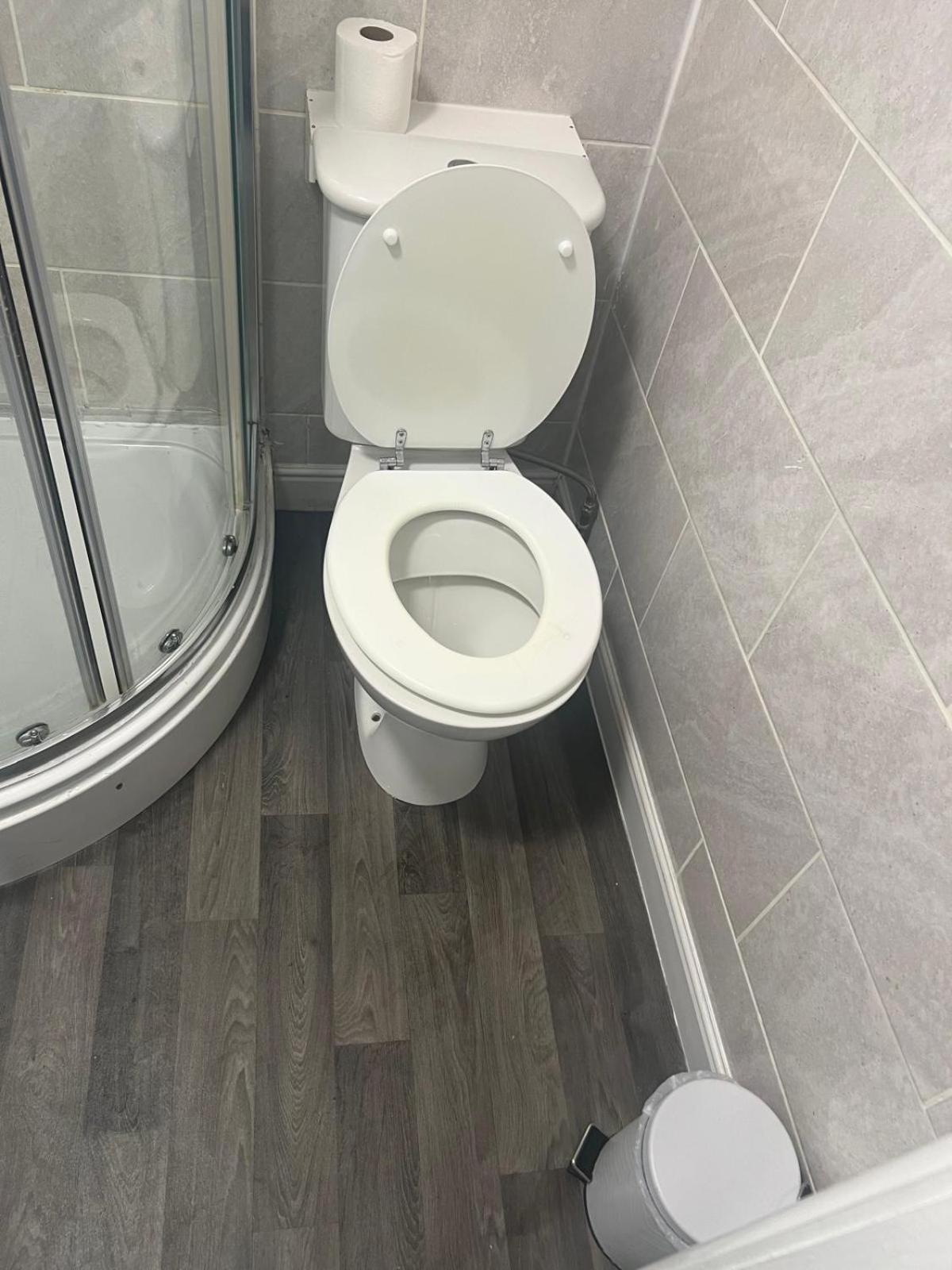 ホテル Studio Flat 7 With Private Shower & Wc ノッティンガム エクステリア 写真