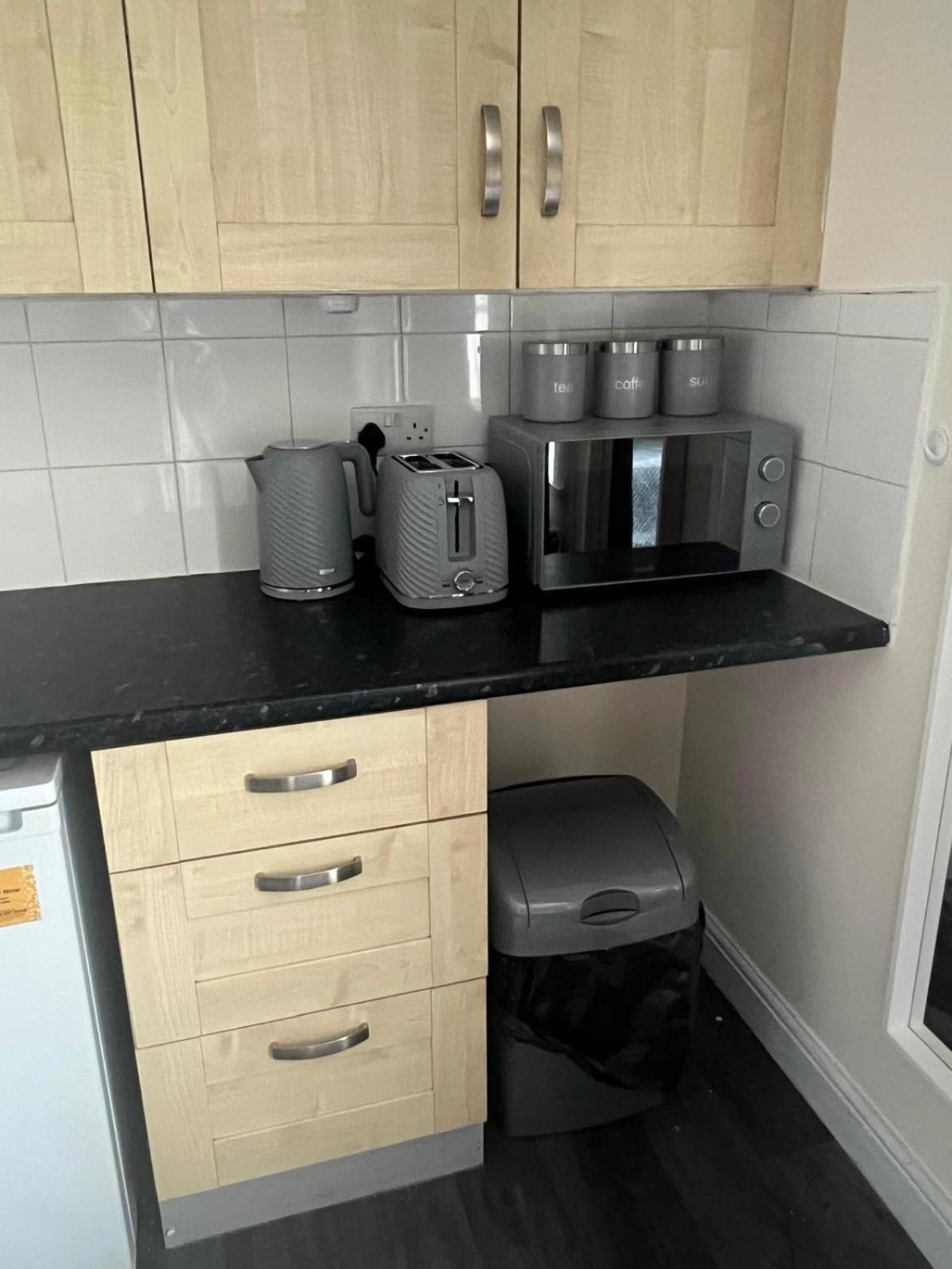 ホテル Studio Flat 7 With Private Shower & Wc ノッティンガム エクステリア 写真